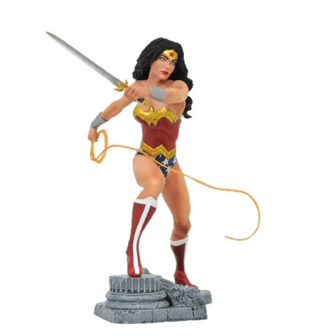 DC Comic Gallery Wonder Woman Statue DC Comic Gallery Wonder Woman Statue