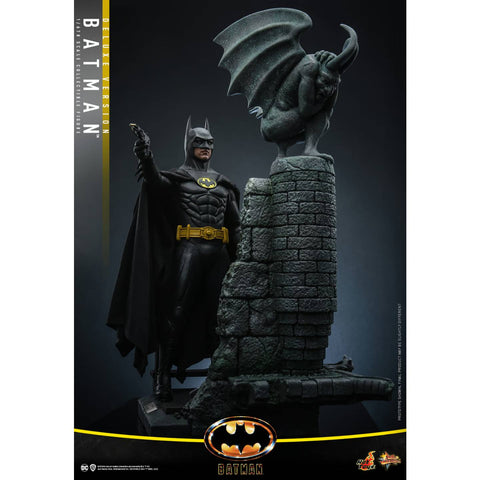 Hot Toys MMS693 Batman 1989 1/6th - Batman Deluxe Hot Toys MMS693 Batman 1989 1/6th - Batman Deluxe