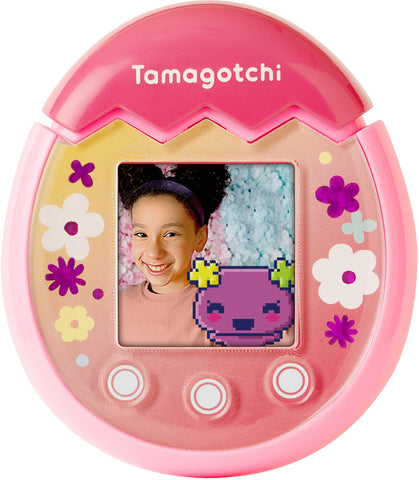 Bandai Tamagotchi Pix - Pink Bandai Tamagotchi Pix - Pink