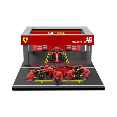 Bburago 1:43 Diorama Playset Ferrari 55 Carlos