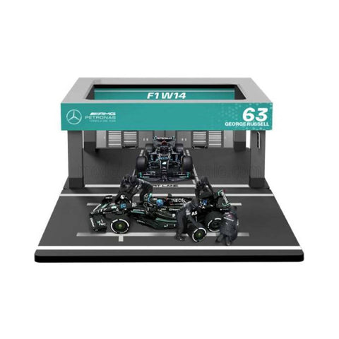 Bburago 1:43 Diorama Playset Mercedes 44 Lewis