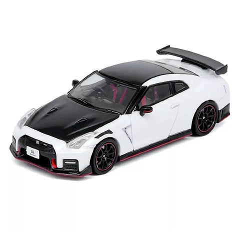 Inno64 Nissan GT-R (R35) Nismo White