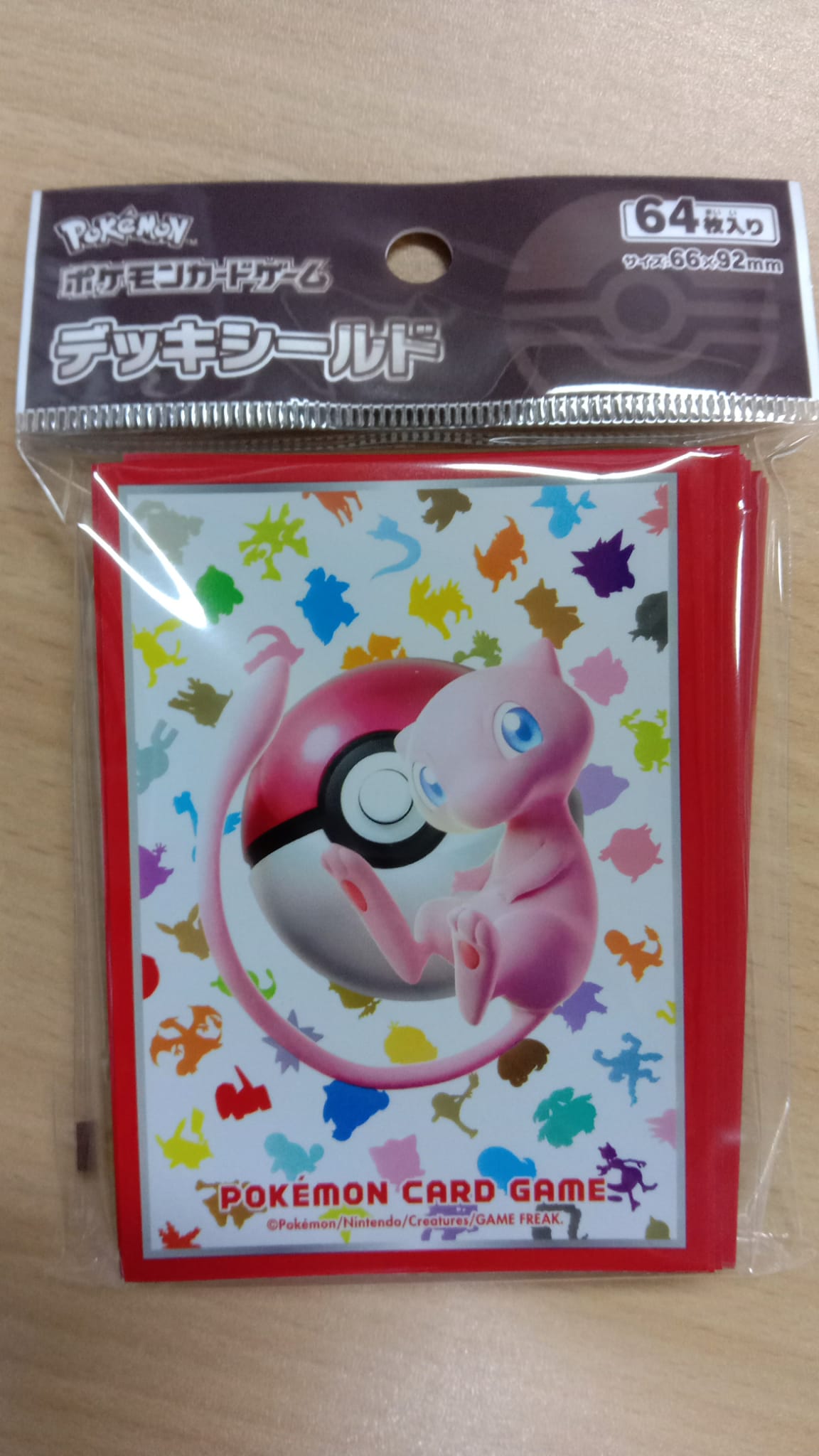 Pokemon Card Game 151 Mew Sleeves | PLAYe Pokemon Card Game 151 Mew Sleeves | PLAYe