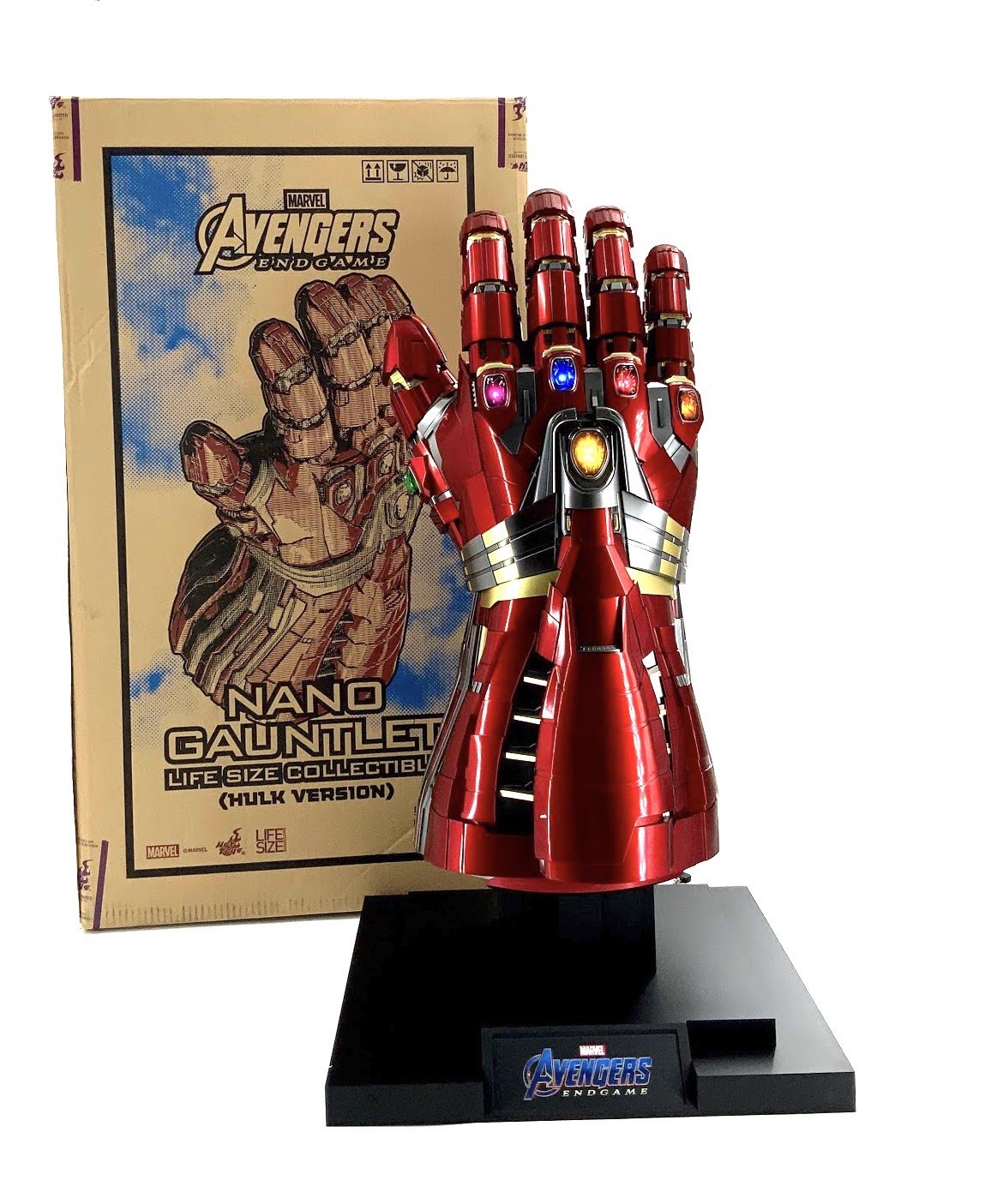 Hot toys nano sale gauntlet pre order