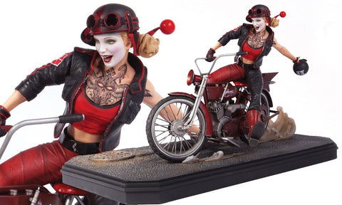 DC Comics Gotham Garage Harley Quinn Statue